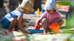 Opposition fordert Öffnung der Kitas für alle