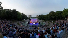 Grausame Witze für Europa