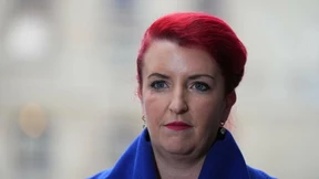 Verkehrsministerin tritt zurück