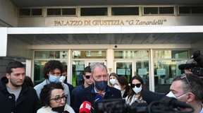 Gericht verurteilt zwei Deutsche zu Haftstrafen