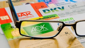 Versicherungsamt rügt Krankenkassen für Verschwendung