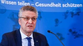 Was sagt das Robert-Koch-Institut zu den neuen Corona-Zahlen?