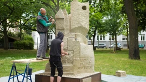 Metamorphose auf dem Gustavsburgplatz