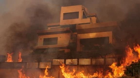 Waldbrände im Süden von Athen ausgebrochen