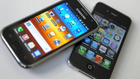 Samsungs Milliarden-Schadenersatz an Apple zunächst fast halbiert