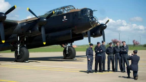 Und wieder kommen die Flugzeuge