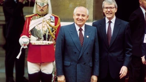 Am Anfang stand der Katzentisch