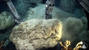 Auf der Spur eines verborgenen Giganten