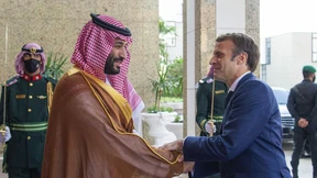 Heikler Handschlag mit dem Kronprinzen