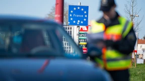 Schlagbäume an der Saar