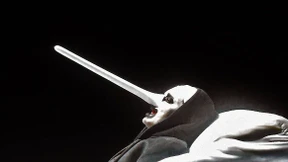 Wieso will der pubertierende Gothic-Freak nicht in die Schule?