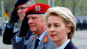 Verteidigungsministerin spricht zu Werten der Bundeswehr