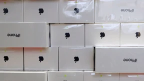 Bald darf jeder sein iPhone entdrosseln – soll es aber nicht