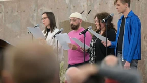 Über Auschwitz wird nicht öffentlich geredet