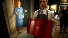 Ein Sammelsurium der Macht wird versteigert