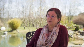 Die Hebamme der Nation