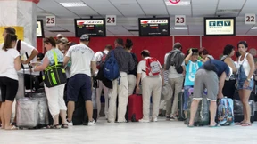 Tausende reisen aus Tunesien ab