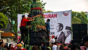 Riesiger Gemüseturm für Präsident Widodo