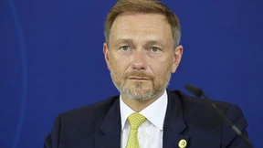 Lindner sieht ausgesetzten Stabilitätspakt skeptisch