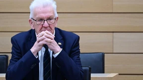Kretschmann: „Was wird zum Schluss aus der Bibel?“