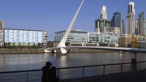 Der Kunst-Planet bebt