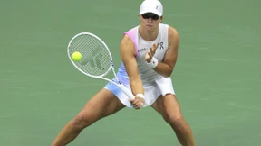 Swiatek und Medwedew erreichen mühelos das Viertelfinale