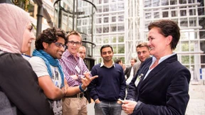 Summer-School: Seminare & Praxiserfahrung machen sich gut im Lebenslauf