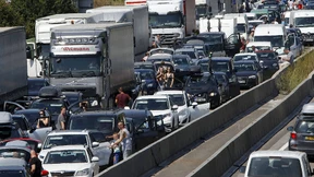 Zwölf Leichtverletzte bei Busunfall in Osthessen