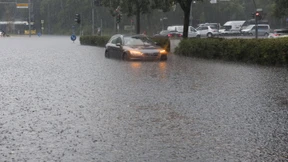 Berlins Straßen stehen unter Wasser