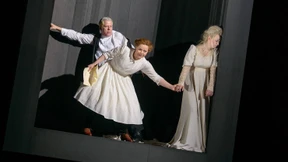 Hebbels Klara im Gespensterkampf