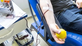 Blutspenden gehen wegen Angst vor Coronavirus zuneige