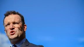 Bundesregierung verurteilt Anfeindungen gegen Spahn