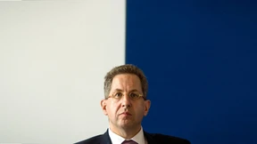 Koalition sucht nach Lösung für Maaßen