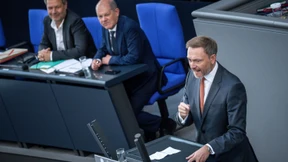 Ist die Neuverschuldung in Wahrheit viermal so hoch?