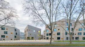 Schulen vor Straßen