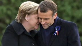 Merkel konnte, Macron musste