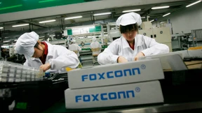 Foxconn zwingt Studenten, Spiele-Konsolen zu bauen