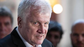 Seehofer irritiert Brexit-Unterhändler