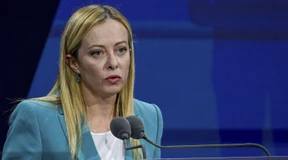 Meloni verteidigt Aufnahmestopp für Migranten