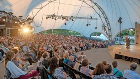 Uraufführungen und große Gala