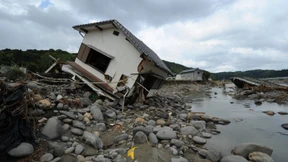 „Regen wie ein Wasserfall“ 