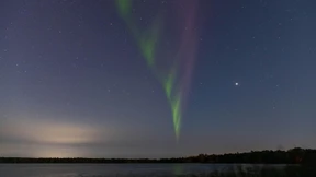 Flackernder Lattenzaun am Firmament