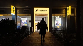 Wie die Postbank einer Kundin den letzten Nerv raubte