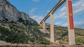 Von nirgendwo nach nirgendwo