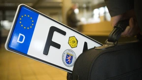 Mehr Tempo bei der Auto-Anmeldung