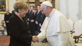 Mit großem Gefolge beim Papst