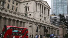 Bank von England stellt 250 Milliarden bereit