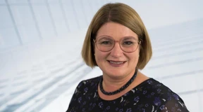 Helaba holt die neue Risikovorständin von der LBBW