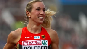 Cindy nimmt alle Hürden