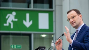 Spahn bittet um Geduld und Besonnenheit